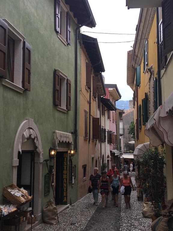 Casella'S Apartments Malcesine Bagian luar foto